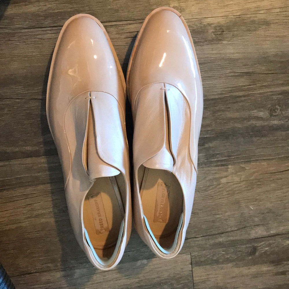 Nude, peach/pink patent leather platform